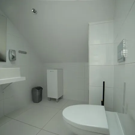 Gasthof Koralowa 16 - Basen Podgrzewany, Klimatyzacja 3*