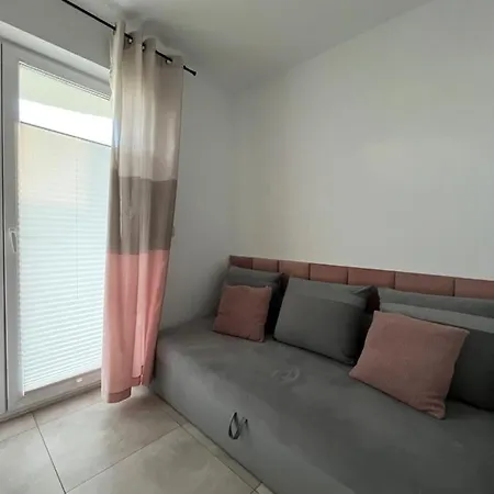 Koralowa 16 - Basen Podgrzewany, Klimatyzacja 3*