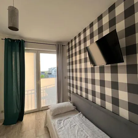 Koralowa 16 - Basen Podgrzewany, Klimatyzacja Gasthof