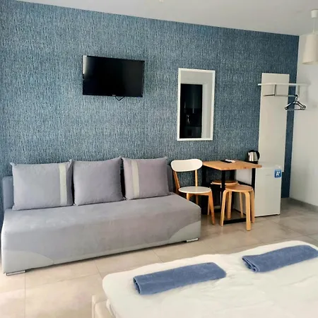 Koralowa 16 - Basen Podgrzewany, Klimatyzacja Gasthof 3*