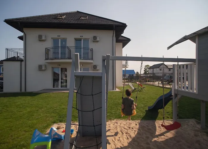 Koralowa 16 - Basen Podgrzewany, Klimatyzacja בית הארחה 3*